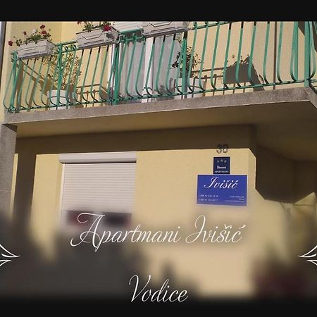 Apartmani Ivisic Vodice Eksteriør billede