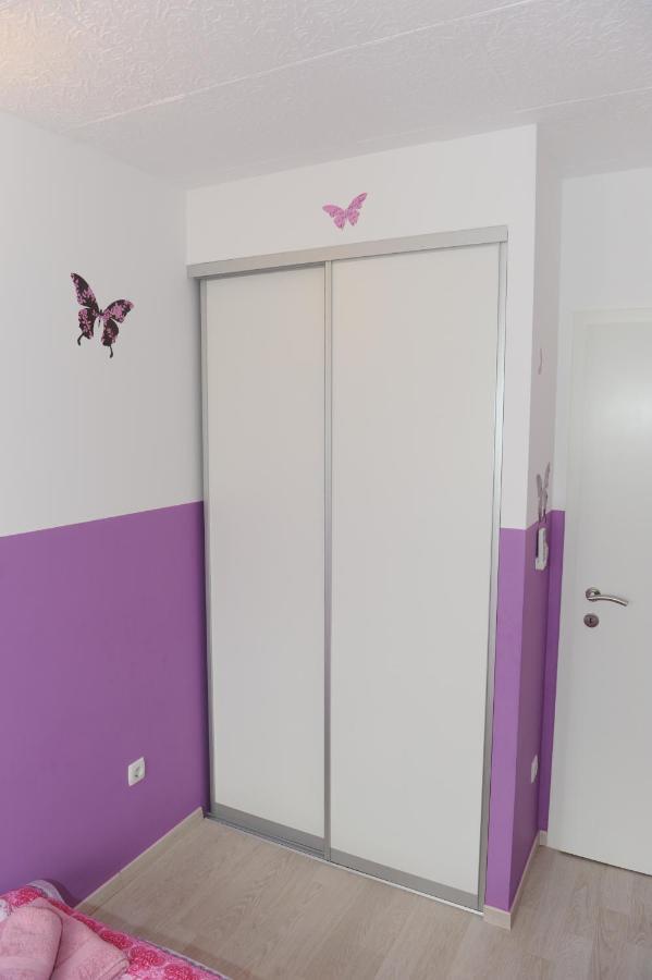 Apartmani Ivisic Vodice Eksteriør billede