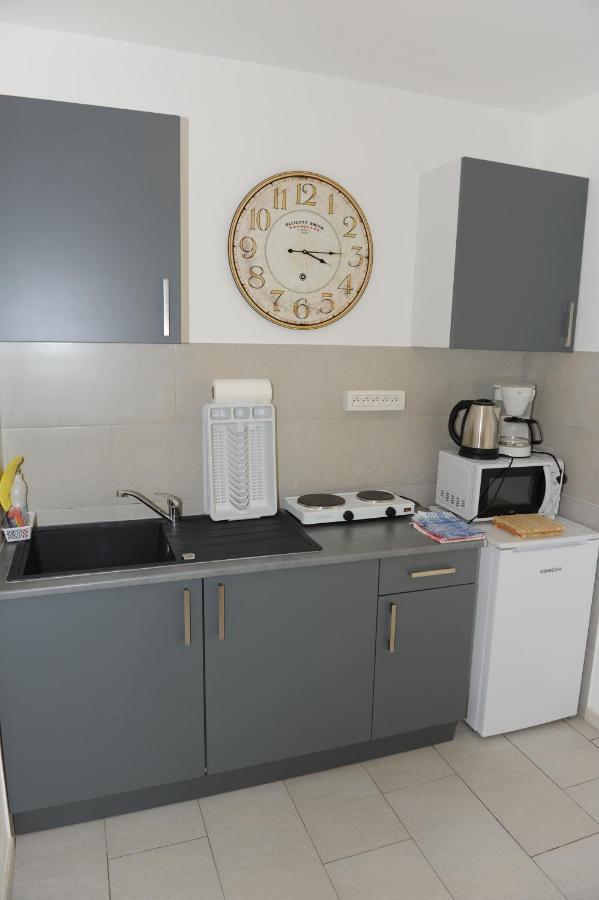 Apartmani Ivisic Vodice Eksteriør billede